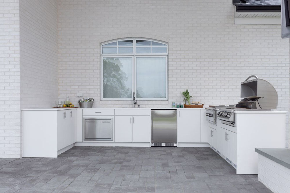 Berlin Gardens Agora 104" Outdoor Kitchen for Blaze Grill