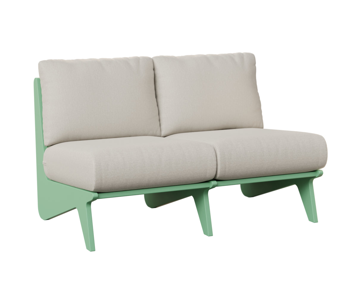 Berlin Gardens MGP Holland Loveseat