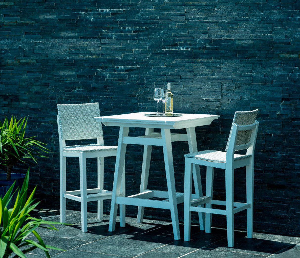Seaside Casual MAD Bar Table 33" x 33" - SC-279 1