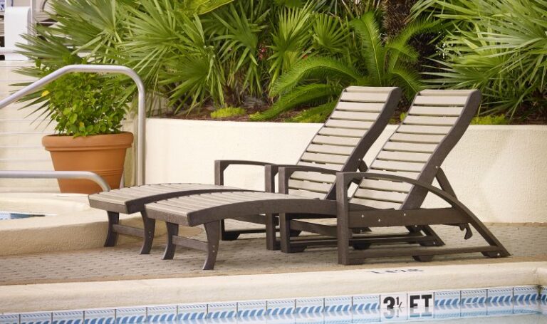 Lounge Chairs