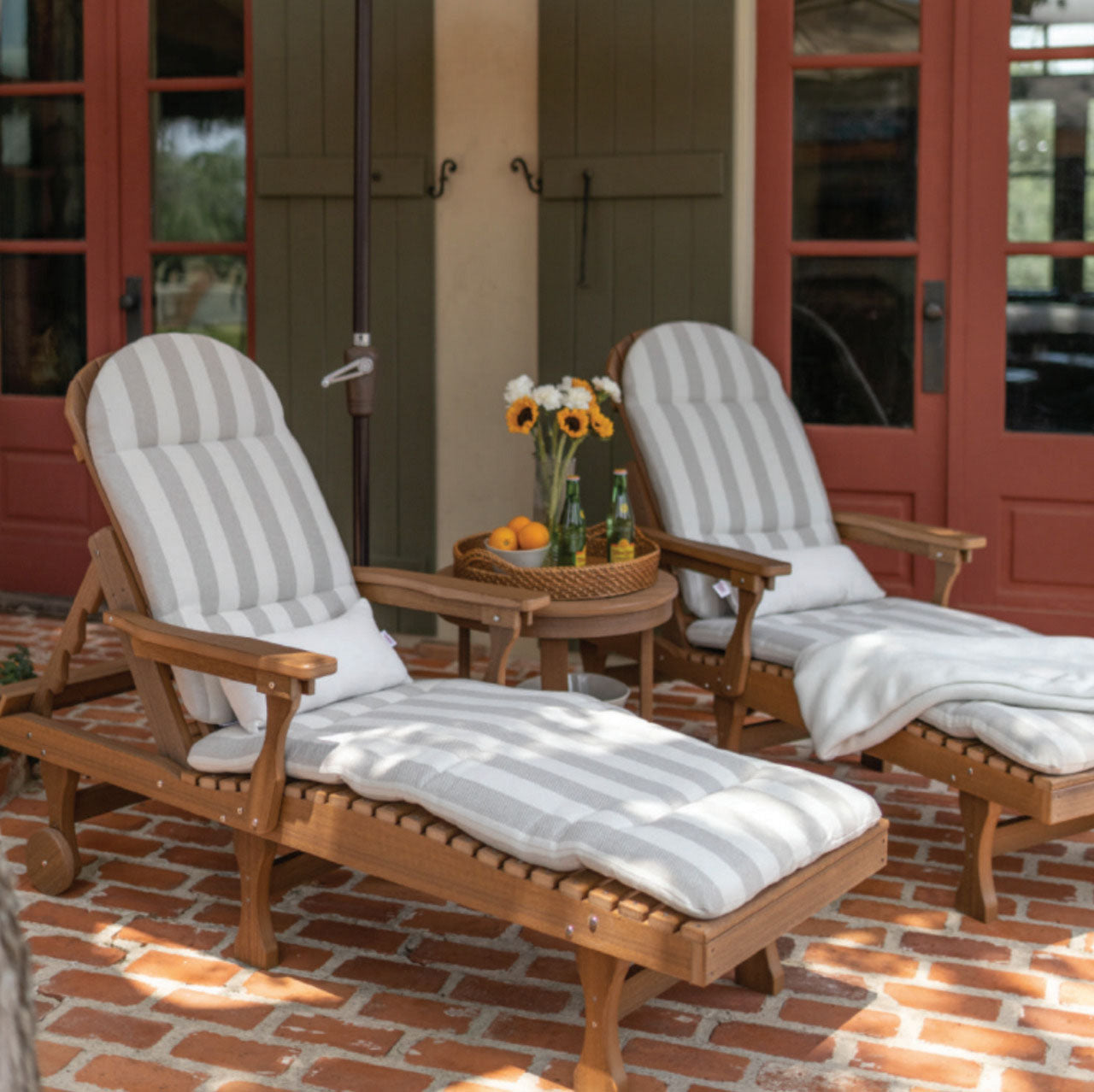 Lounge Packages
