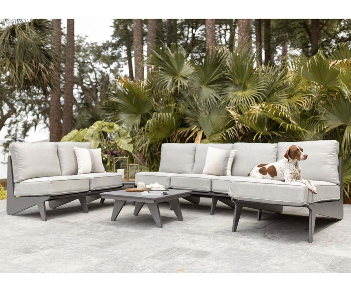 Berlin Gardens Holland Club Chair with Holland Cushions - HOCC2429 1